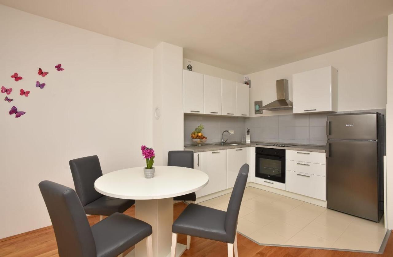 Apartment Anna A2+2 马卡尔斯卡 外观 照片